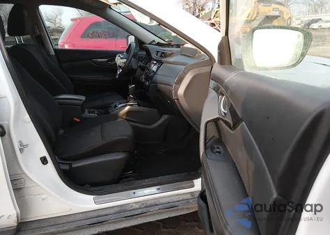 2017 Nissan Rogue Sv из США, поврежденный, VIN 5N1AT2MV6HC821574